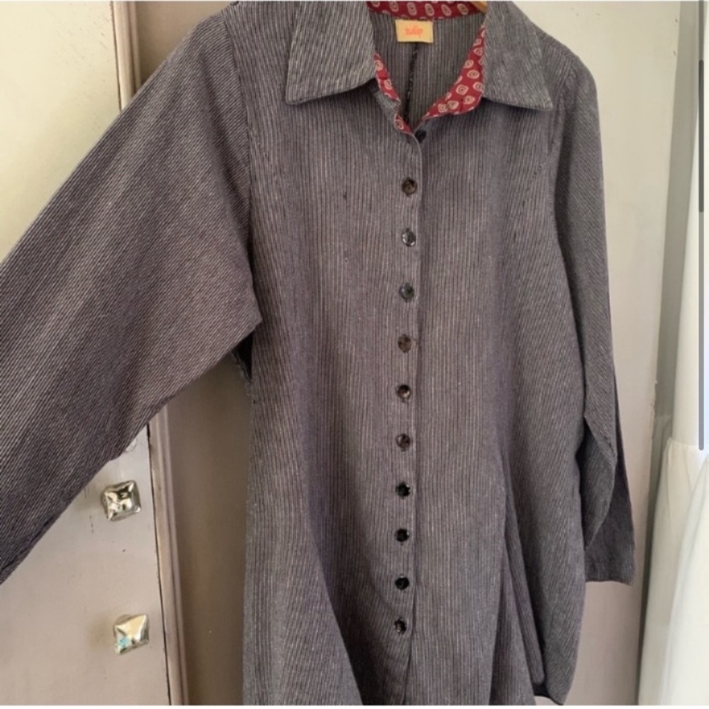 Tulip Button Front Shark Bite Tunic - image 2